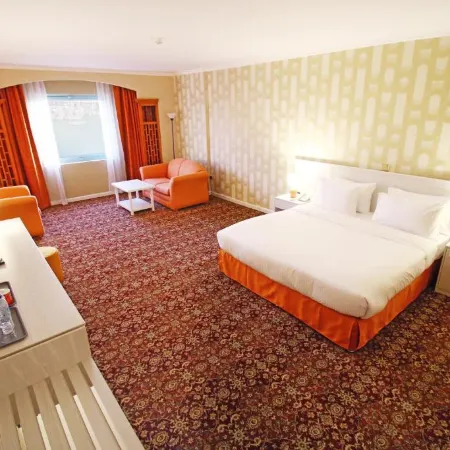 The George Hotel by Saffron, Dubai Creek Отели рядом с достопримечательностью «Уд-Метха»