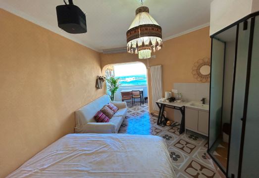 Adu Lina Apartment 뷰