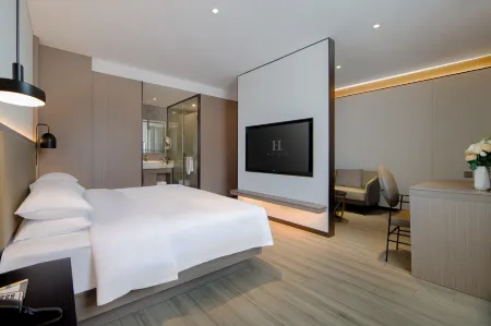 H Hotel (Mengzhou Hanyu Street)