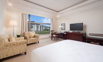 Parklane Hotel