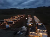 瓊庫什台河印雲山太空艙營地 瓊庫什台附近的飯店