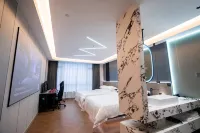 W Movie Hotel - Esports