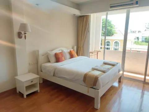 ห้องดีลักซ์ คิงไซส์พร้อมครัว