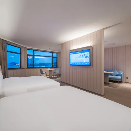 HanTing Hotel (Dalian Changhai County Dachangshan Island)