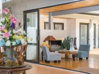 Alpaca Manor Hotels near QBE Stadium Function Centre