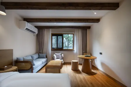 Yanguan Chaoyuezhicheng Shuiyin Homestay Отели рядом с достопримечательностью «Xiaoputuochan Temple»