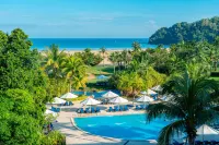 Shangri-La Rasa Ria, Kota Kinabalu - Beach