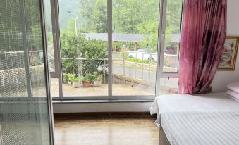 Jingyi Hotel