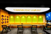Cine-music hotel - Badekar