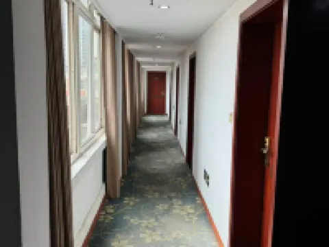 天一ホテル 汨羅のホテル