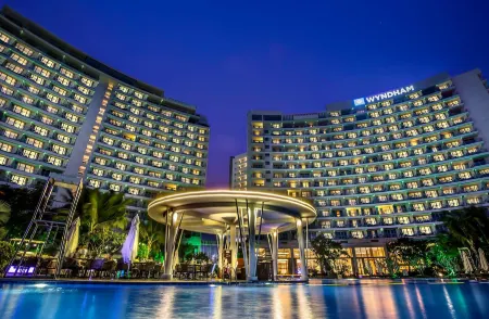 Wyndham Sanya Bay Отели в г. Санья