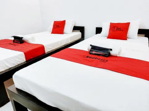 RedDoorz @ San Antonio Binan Laguna