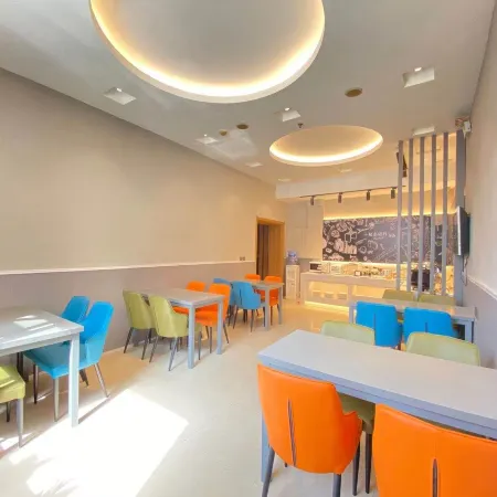 Ripple Hotel (Liaoyang Railway Station)