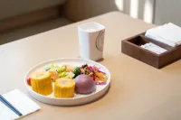 City Comfort Inn Hotel (Tangshan Dongfang Guoji Huizhanzhongxin Yuanyangcheng) - parking
