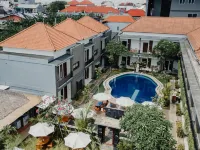 You Suite Seminyak Hotels near Dewi Sri