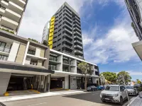 Kula Wollongong Hotels in Wollongong