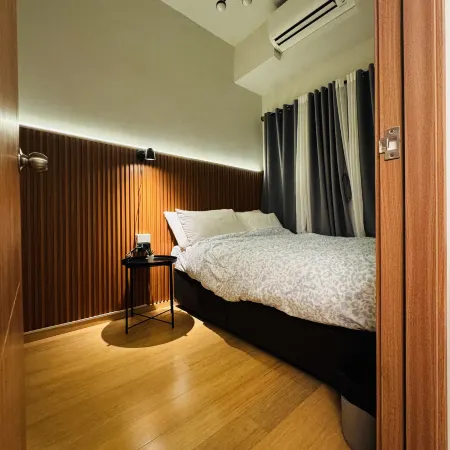 Solana Staycation Suites at Shore 3 Residence