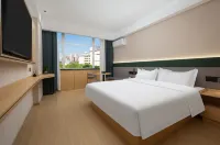 Elong R.YUN Hotel (Tianmen Xincheng CBD RT-Mart) Hotels in der Nähe von Huangtan Passenger Transport Terminal