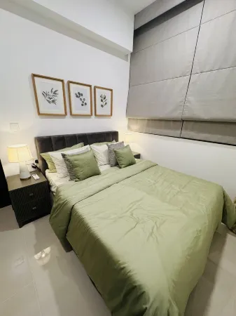 Peaceful Apartment unit at TRI-ZEN, Union place Отели рядом с достопримечательностью «Мечеть Джами Уль Альфар»