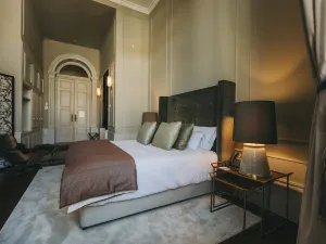 Torel 1884 Suites & Apartments