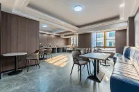 V8 plus Huanlin Hotel (Wanning High-speed Railway Station Branch) - sarapan