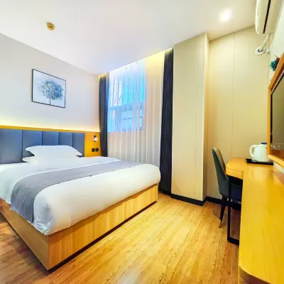 Xinbaihui Express hotel(Xisanqi Yuxin Subway Station) Hotels near Yuxin Station