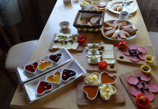 오렌 코낙 호텔