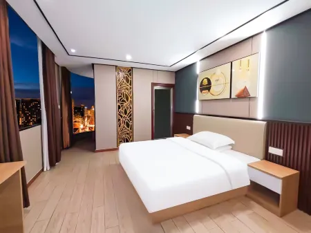Shangqian Yiju Business Travel Hotel