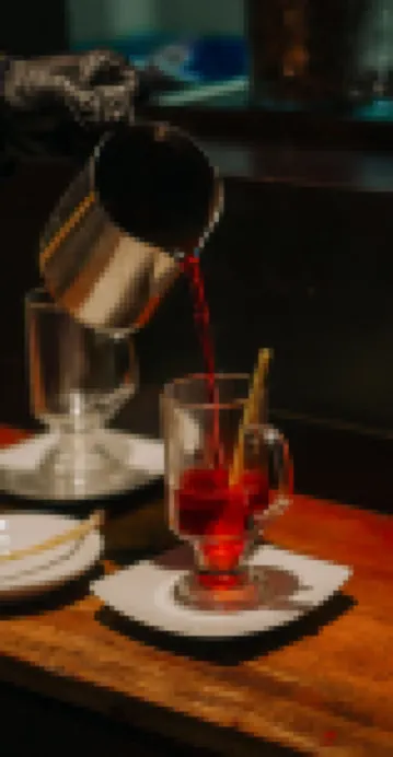 TUWUH HOTEL AT KAYUTANGAN