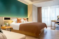 Central international Apartment (Taojin Subway Station Branch Guangzhou) - Rooftop Pools