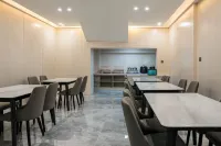 康悅世紀飯店（姜堰三水廣場大潤發店）