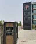 패리시 서비스드 아파트먼트 센트럴프라자 라마2 (Central Plaza Rama 2) 주변 호텔