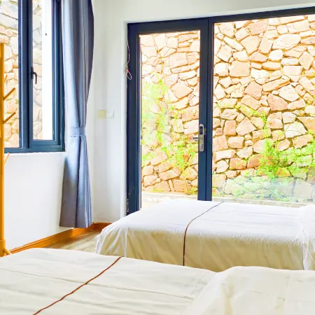 ShiWai Homestay