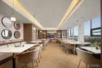 Ordos Dongsheng District National Fitness Center Atour Hotel