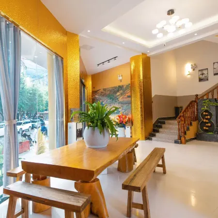 Yongde Sitong Hotel