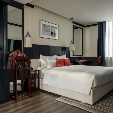KIN HOTEL DONG DU Отели рядом с достопримечательностью «Винком-центр»