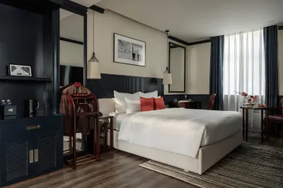 KIN HOTEL DONG DU Các khách sạn gần Crescent Mall