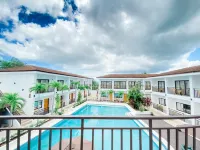 Holabay Resort - Beach