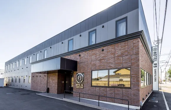 佐野藤岡 R9 酒店