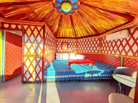 Leleche Lantian Homestay No.2 Resort (Huanghuagou Store, Huitengxile Grassland) - Homestays