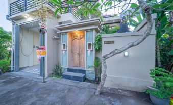 Bulan Adi Villa By Reccoma