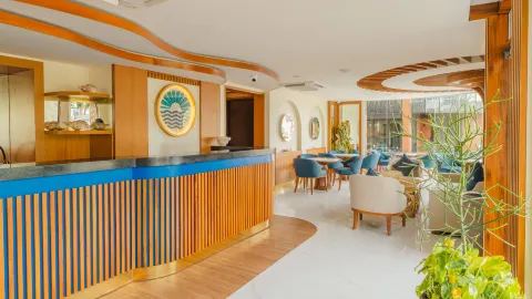 UMET Seaview Hotel with Free Roundtrip Airport Pick up and Drop Off in Malé