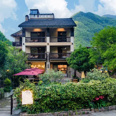Two mus of Banvilla Tangquan Meisu (SHISHE Store) Hotels near Shishe Village