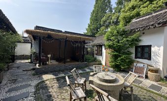 Zhujiajiao Qing Dynasty Shu House Home Stay