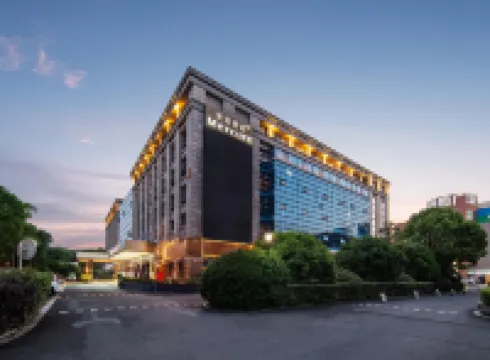 Mercure shanghaiHongqiao Airport Hotels in Shanghai