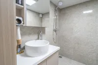 Qujianhai · Yueshang Loft Family Resort Hotel (Dalian Port East Fifth Street Venice Water City) - アパートメント