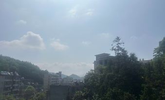 Chaoyang Hotel