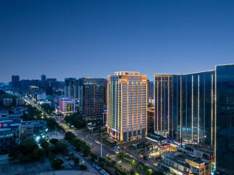 Atour Hotel Fangchenggang Administrative center of North Railway Station Hotel di Fangchenggang