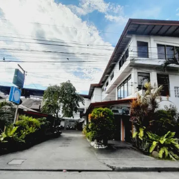 Antonio's Pension House