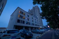 Home Hotel · neo (Tangshan Luanzhou Municipal Government) - parking